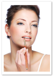 How to Apply Mineral Lip Gloss